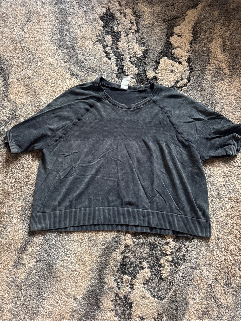 ZYIA Charcoal Cropped Short Sleeve